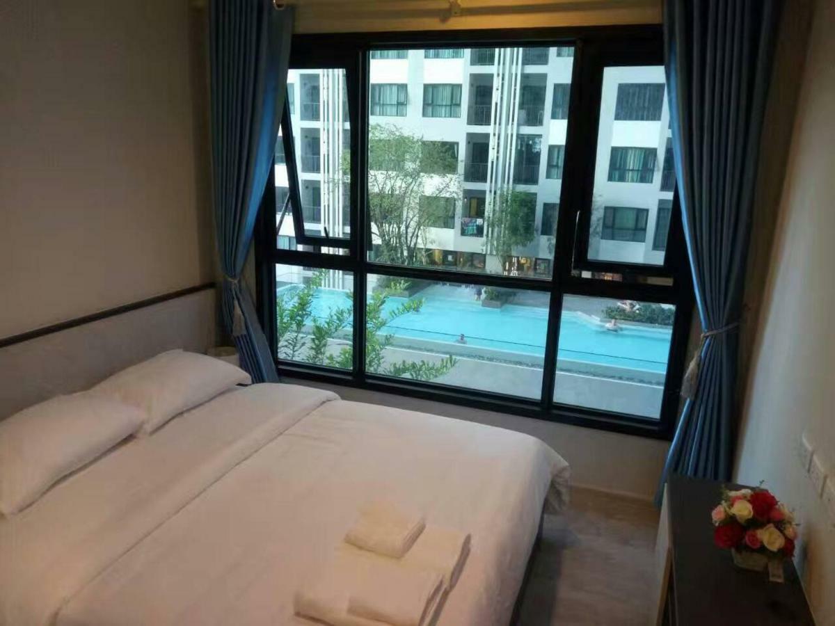 The Base Central Pattaya Eksteriør billede